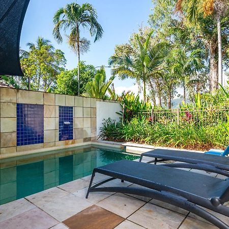 Seascape Holidays At Seascape Temple Port Douglas Exterior photo